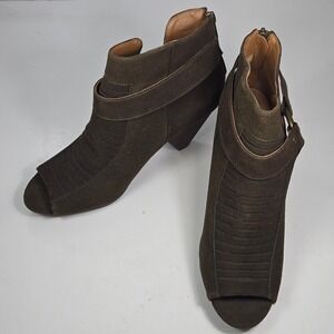 Cato Womens Fatigue Green Pleated Peep Toe Ankle Booties Size 10 40864902